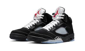 Air Jordan 5 Retro OG NEGRAS METALICO Reimagined